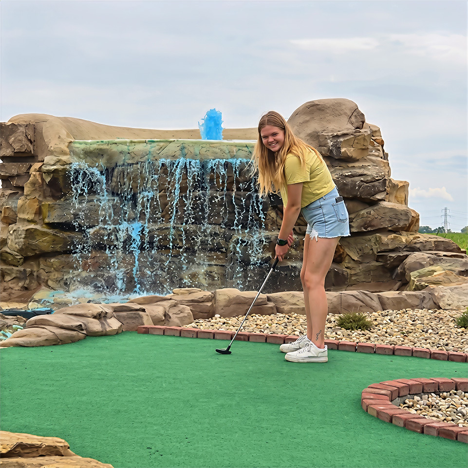 Putt Pirates 18-hole mini golf course at Uranus in Anderson, Indiana