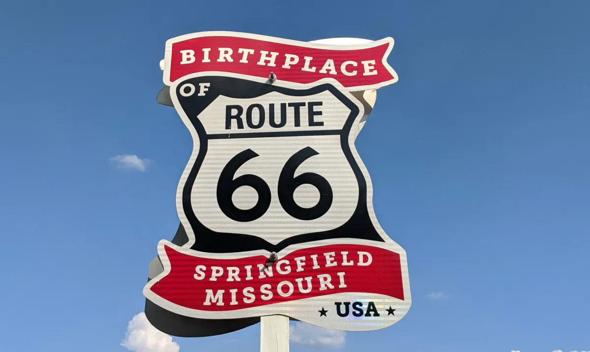 Springfield, Missouri sign commemorating the birthplace of Route 66