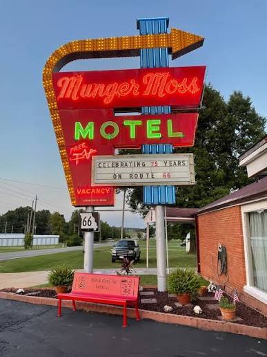 Munger Moss Motel in Lebanon, Missouri