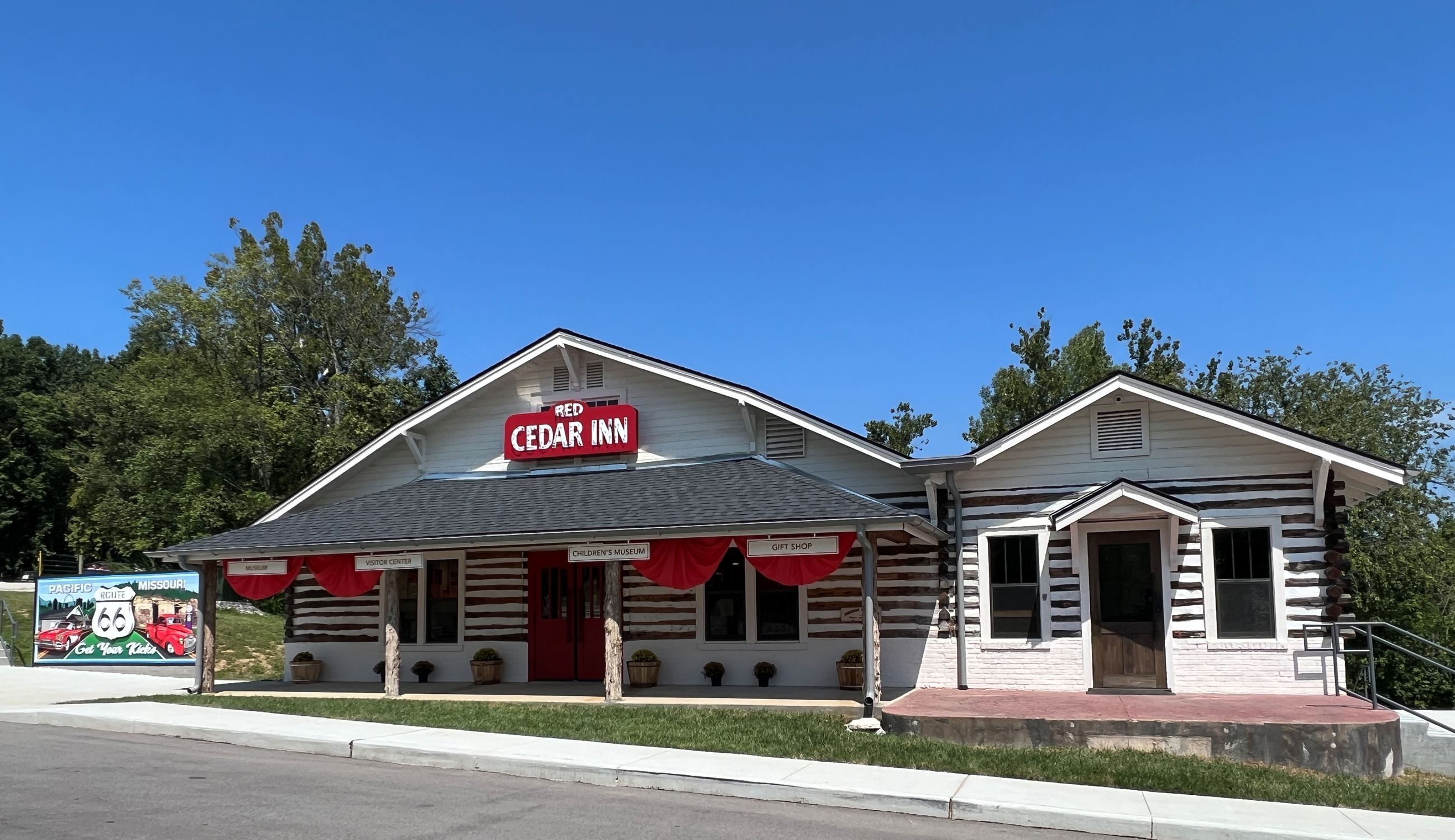 Red Cedar Inn Museum & Visitor Center in Pacific, MO